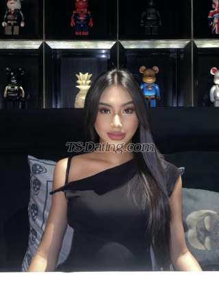 trans girl AshleyAnn 0755007