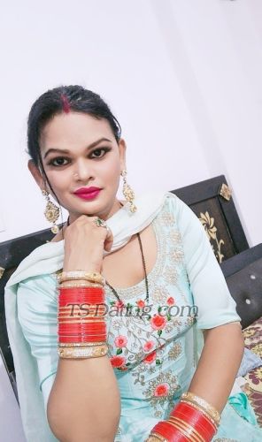 trans girl Ashmi 8422365