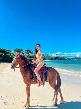 trans girl Astridvega19 9818924