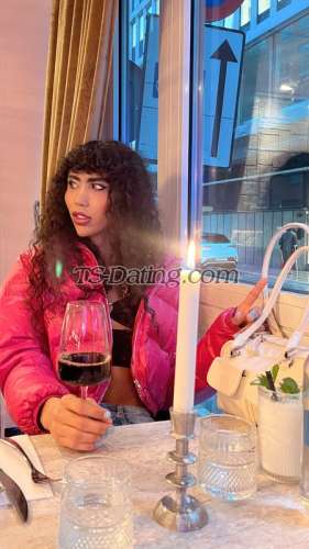 trans girl Atrina 7882598