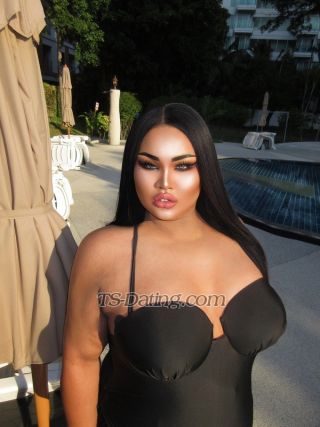 trans girl August254300 4572305 trans girl August254300 4572305