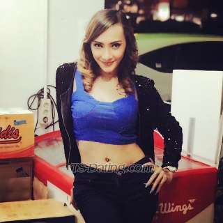 trans girl Aurel25 2198589