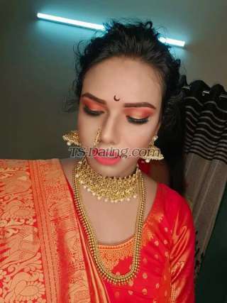 trans girl Avantika97 2048539