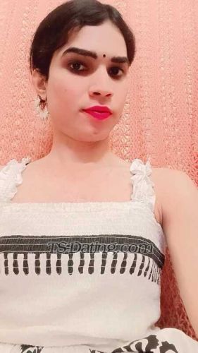 trans girl Avnistar3 3733799