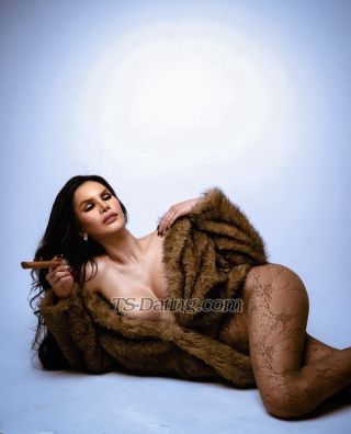 trans girl AvyeLuna 0129062 trans girl AvyeLuna 0129062