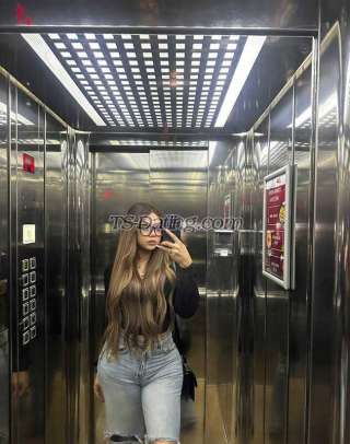 trans girl Aya1997 6393643