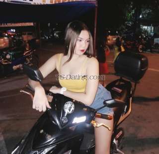 trans girl Ayeka 7840343