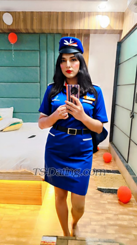 trans girl AyraKhan 2146321