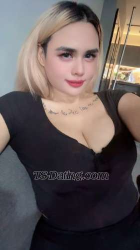 trans girl AyuRaudah 1620646