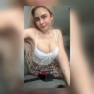 trans girl AyuRaudah 8423101