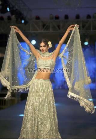 trans girl AyushiRoy 6846090