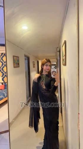 trans girl AyushiRoy 9286056