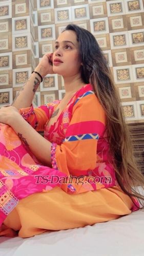 trans girl Ayzalkhan 5993129