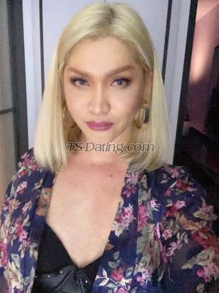 trans girl aWhora 3289730