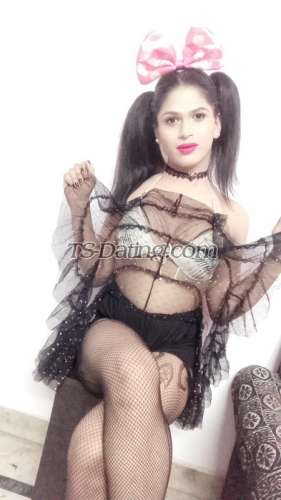 trans girl aahanaroy 1164063