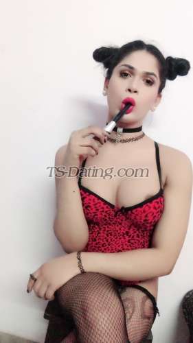 trans girl aahanaroy 1461649