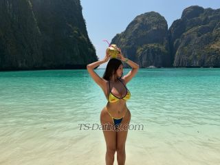trans girl aishakim 7611608