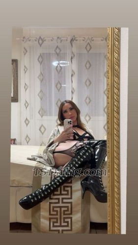 trans girl amandadeluxe 7030375