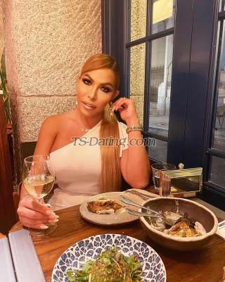 trans girl BARBARALAYA 8059110