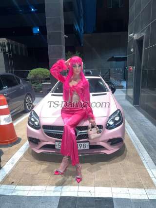 trans girl LindsayPrats 4242182