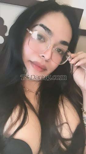 trans girl BIGCOCKMONA69 2027037