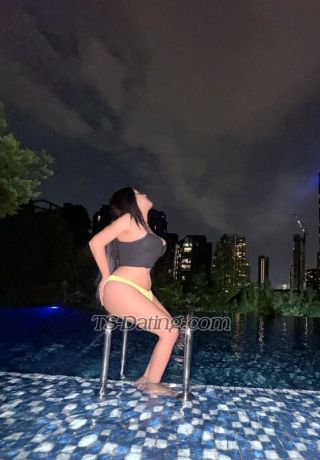 trans girl BIGCOCKMONA69 2309102