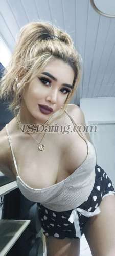 trans girl BarbaraCum4u 7245416