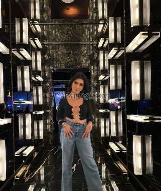 trans girl BarbaraCum4u 9368702