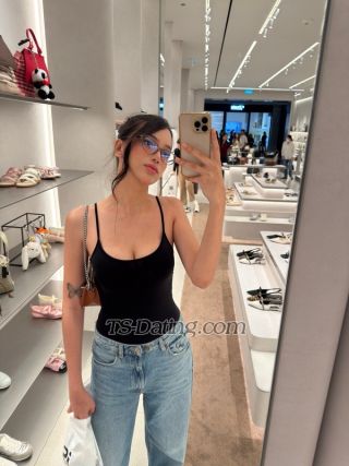 trans girl BabyGwenny 9635519