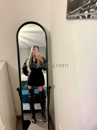 trans girl Barbarats 7989502