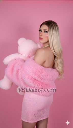 trans girl BarbieBratz 2572109