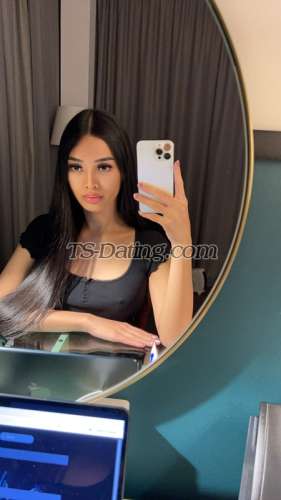 trans girl BbyTgirl 0960045