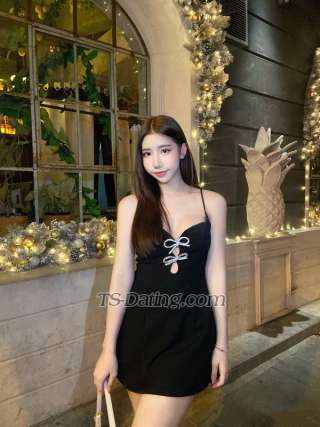 trans girl Bebelly 9723212