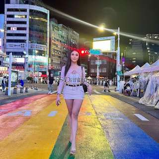 trans girl Becca 9885288