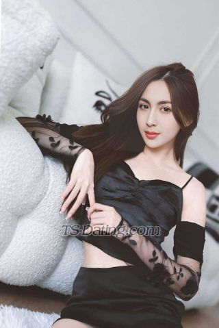 trans girl Beemeiliga 9502568