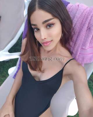 trans girl BelindaMilk 8253410