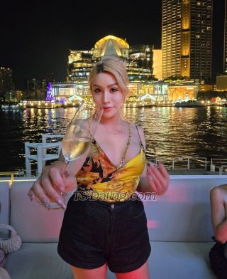 trans girl Bella45 3331640