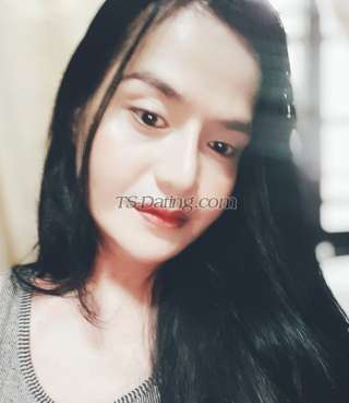 trans girl BellaAMores 4052610