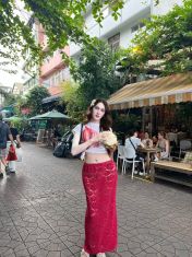 Bella Hades Bangkok Transex My name is Bella.⭐️I am a beautiful and confident
Thai transgender woman living in Bangkok.I am obviously
sweet and well-dressed, aiming to create a relaxed and
memorable experience for you in terms of continuity and good
friendship.I will respect and be open-minded, seeking
sweet moments, quality time, or a personal companion, always
intending to make you feel comfortable and confident.#
Details:• Location: Bangkok• Private and no
drama• Adhering to precautionary measures•
Available for both long-term and long-term (by
appointment)Please contact only serious clients.
Further inquiries will be welcome. I may look neat in
photos...but get to know the real me.I know I'm
much more 'naughty' than you might think.
😏💋Height 177 cm, Weight 60 kg.She's a cute,
playful, and sweet person. The guests were well taken care
of. I may seem neat and quiet,but I believe true beauty
lies in my inner confidence and charm.If you're
looking for that, please feel free to message me. I'm
sweet, attractive, and classy.💨🤍💰
