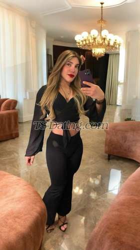 trans girl Belladenise 5580897