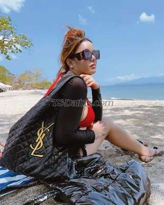 trans girl Bellapornsta 3786206