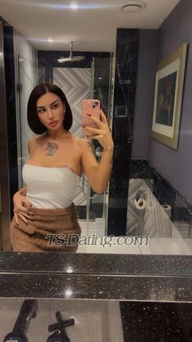 trans girl Benkayla 2731070