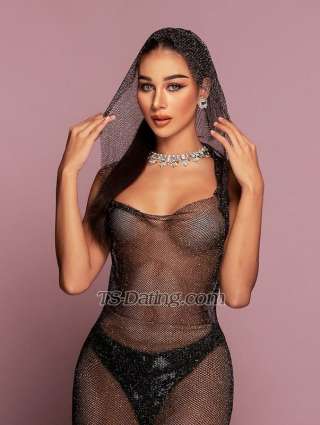 trans girl Benz2004 0727999