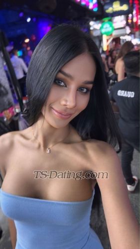 trans girl Benz2004 5605890