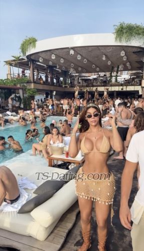 trans girl Beruska21 1605449