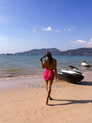 trans girl Beruska21 1678726