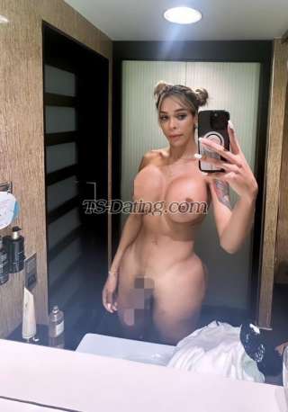 trans girl Beruska21 8131689