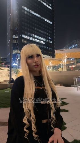 trans girl Beyatris 6620371