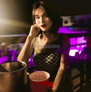 trans girl BigOne 9337719