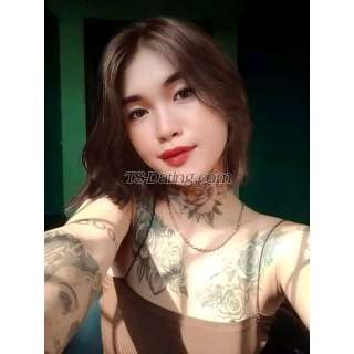 trans girl BigOne 9337735